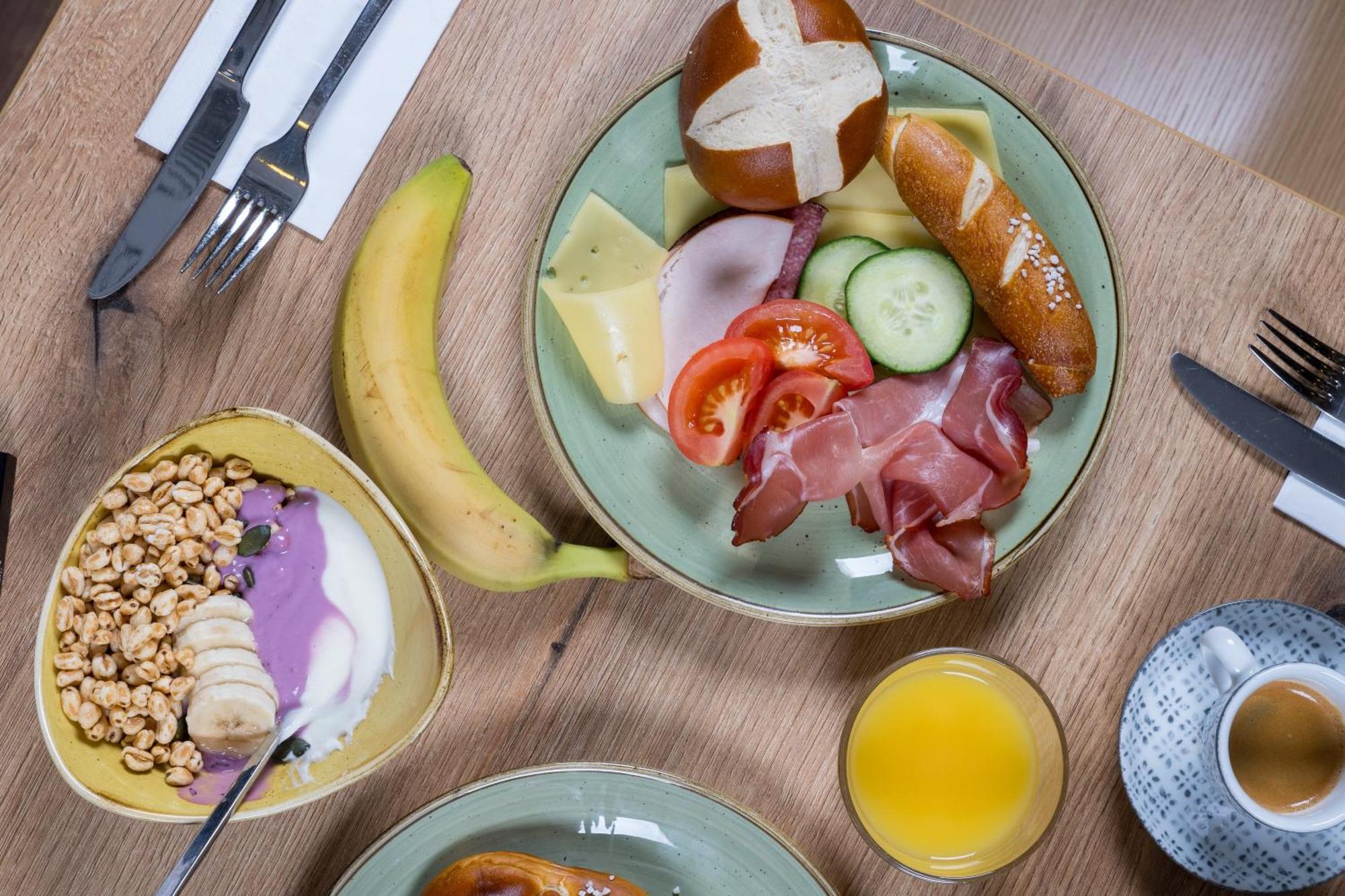 Garner Hotel Essen - Messe By Ihg Ngoại thất bức ảnh